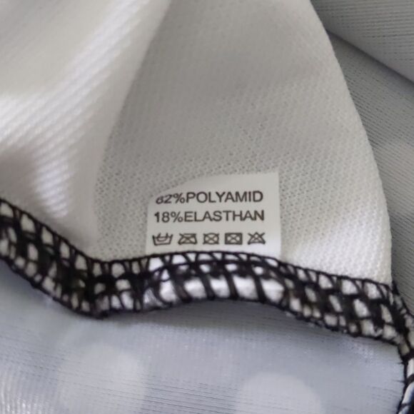 NWOT Woman's Polka Dot Swimming Suit Size S/M - Picture 8 of 8